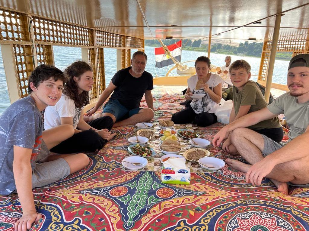 Nile Felucca Adventure Ξενοδοχείο Ασουάν Εξωτερικό φωτογραφία